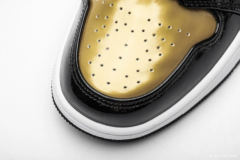 1 Toe CQ9447-700 Low  Jordan Gold 0305